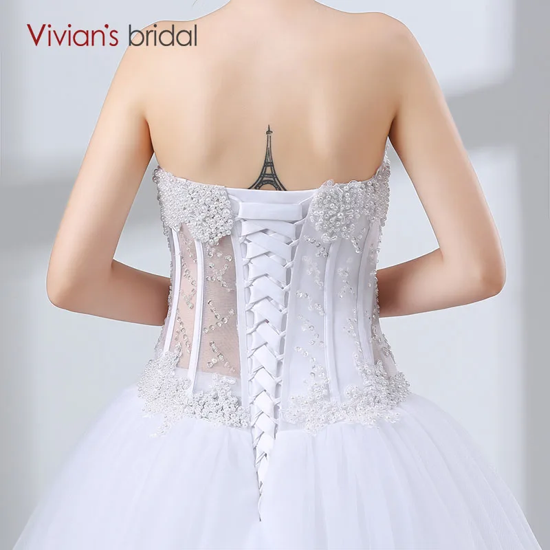 Милое бальное платье свадебное без рукавов Vivian's Bridal с жемчугом и блестками