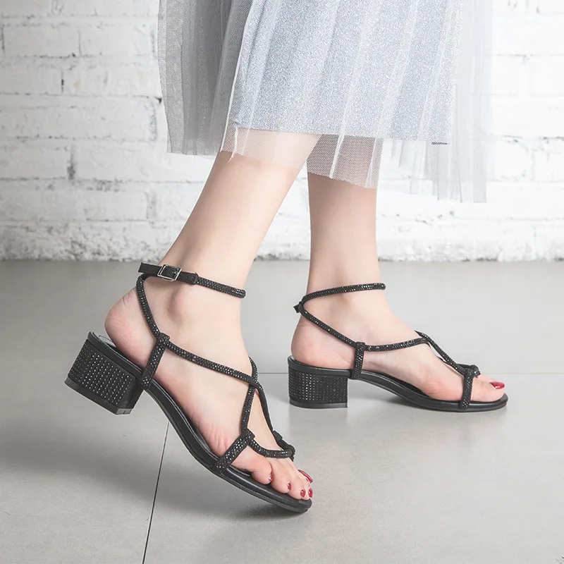 

2019 summer new fashion simple solid color high heels women comfortable wild rhinestone decorative casual high heels