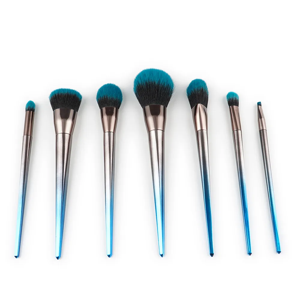 

New 7Pcs Diamond Makeup Brush Set Big Fish Tail Foundation Powder Brushs Makeup Brushes set Professional with case 8W10