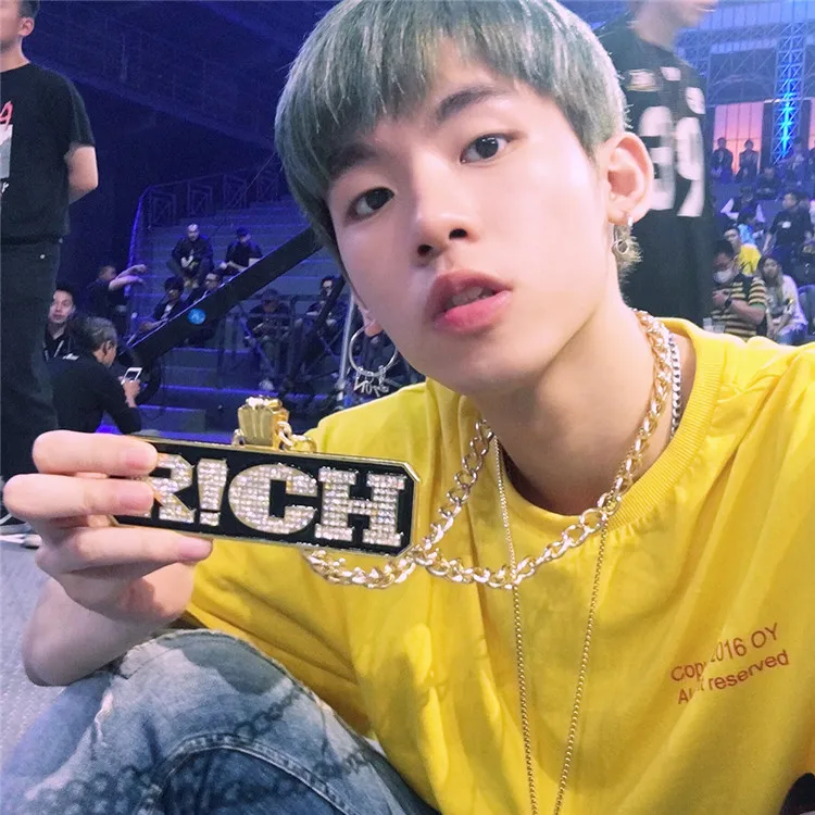 NYUK-New-Arrival-Pendant-Necklace-Cool-Letter-RICH-Pendants-Hip-Hop-Rap-Fashion-Pendants-Necklaces-Gold (3)