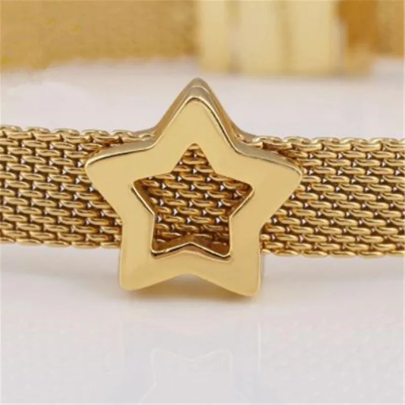 

The new R series 925 sterling silver original charm sleek Gold star clip charm for women's woven chain adds charm