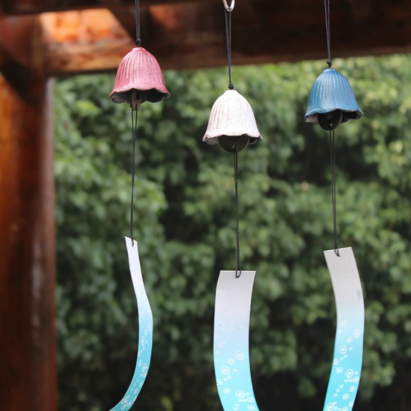 Castle Tower Lantern Furin Wind Chimes w//Bell Iwachu Nambu Cast Iron //Made Japan