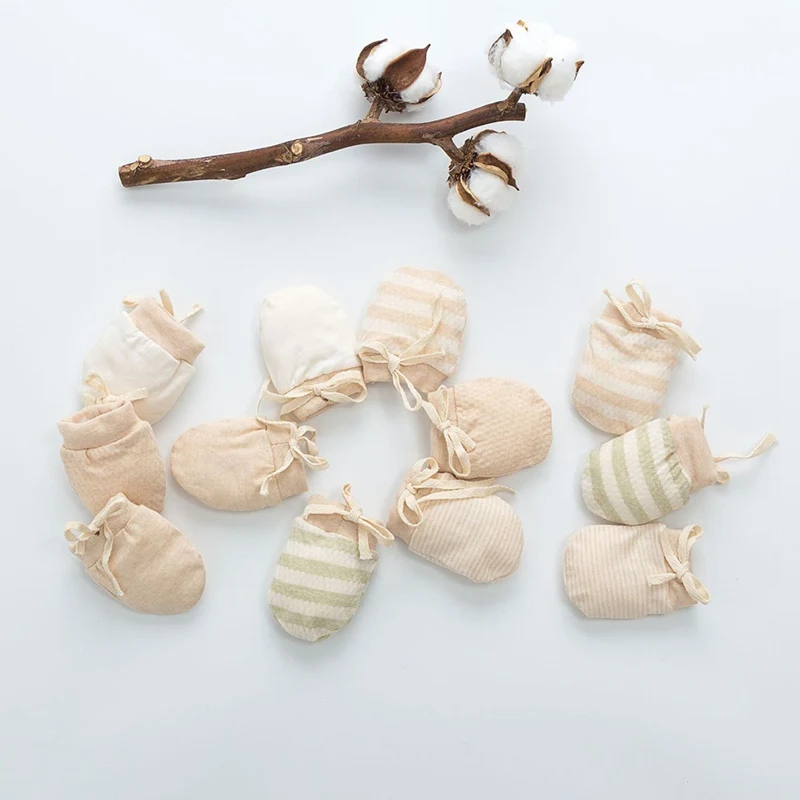 Зимние детские противоскользящие маленькие перчатки из натурального хлопка для новорожденных, дышащие перчатки для защиты лица от царапин