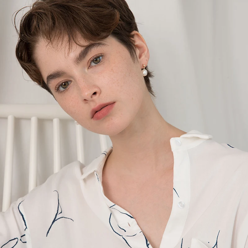 Peri’sbox French Baroque Freshwater Pearls Stud Earrings For Women Statement Drop Small Earrings Simple Post Earrings Wholesale