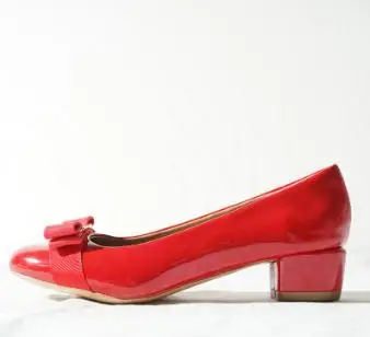 Новая женская обувь с бантиком красная Королевская Синяя Золотая офисная обувь женская обувь на плоской подошве из лакированной кожи с круглым носком большого размера - Цвет: Red