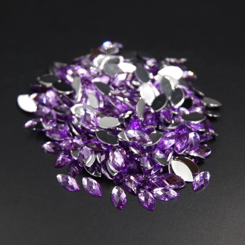 

Glue On rhinestone 200pcs Nail Glitter Light Amethyst Horse Eyes Design Tips Stones Acrylic Nail Make Up Decoration 3D Nail Art