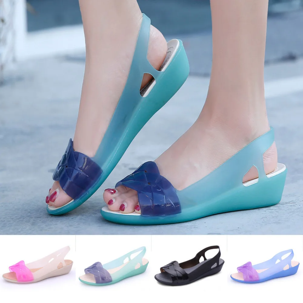 2019 women's beach sandals jelly shoes flat sandals soft color candy summer casual sandals gladiator sandals ladies 40J25 (1)