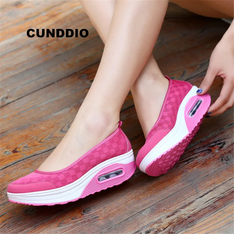 

2018 Sneakers Woman outdoor woman Casual shoes women Air damping wedge fashion Breathable mesh joker girl leisure tenis feminino