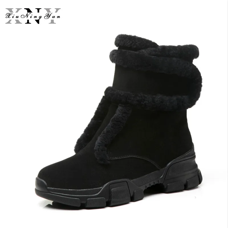 

XiuNingYan New Fashion Platform Ankle Snow Boots Women Zip Low Heels Women High Quality Plush Booties Autumn Winter Suede Shoes