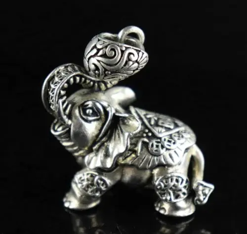 

Delicate Old Tibetan Silver Copper Carved Lifelike Elephant Auspicious Pendant
