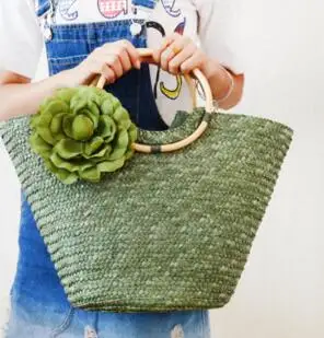 

Rattan straw flower grass straw bag female strawberry bag beach bag