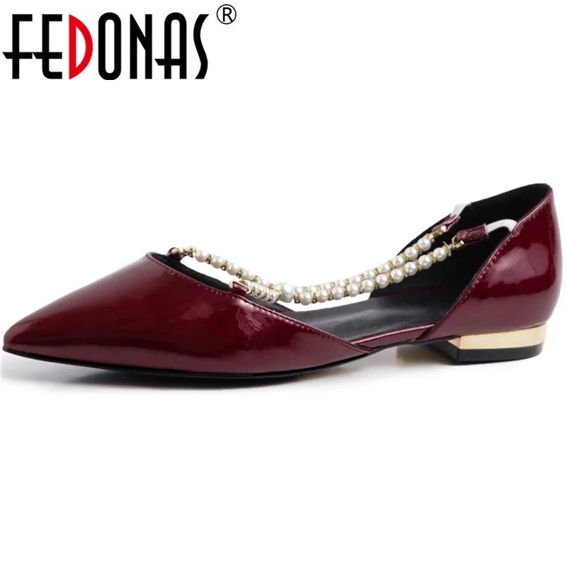

FEDONAS Women Casual Genuine Leather Pearl Decoration Basic Shoes Spring Summer Party Shoes Woman Elegant Rome Shallow Pumps