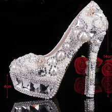 Великолепная модная цвета слоновой кости со стразами и жемчугом круглый носок Свадебная обувь для невесты женские туфли к платью, на высоком каблуке, с кристаллами официальная обувь