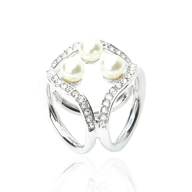 

BrocheFashion Jewelry Gold Silver Pearl Rhinestone Scarf Clips Channel Brooch Pin Wedding For Women Broaches Scarves Pins CY105