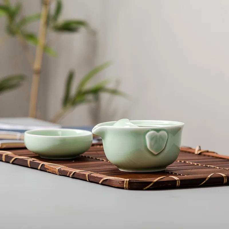 Дизайн зеленый керамический 3D Карп gaiwan чайный набор Celadon элегантный чайный набор кунг-фу включает в себя 1 горшок 1 чашка, красивый легкий чайник