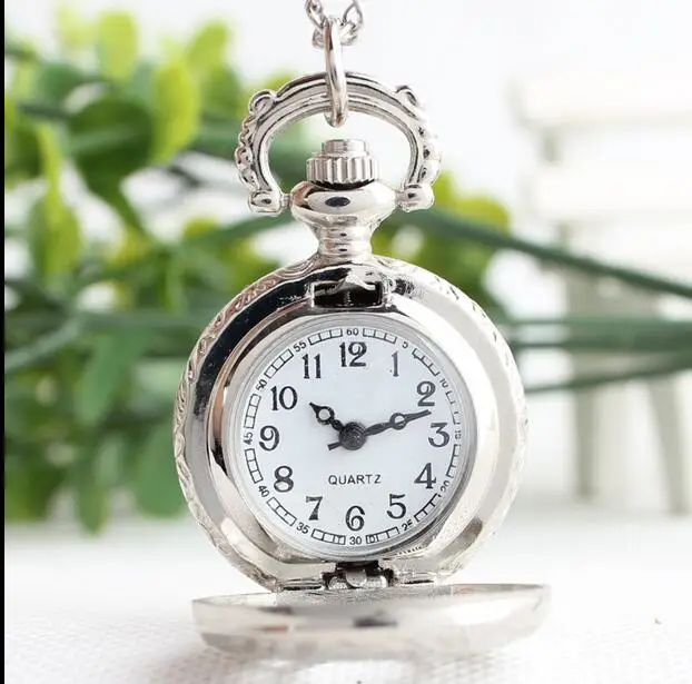 Новая мода Кварц серебро выдалбливают петли современных часов кулон Цепочки и ожерелья карманные часы подарок