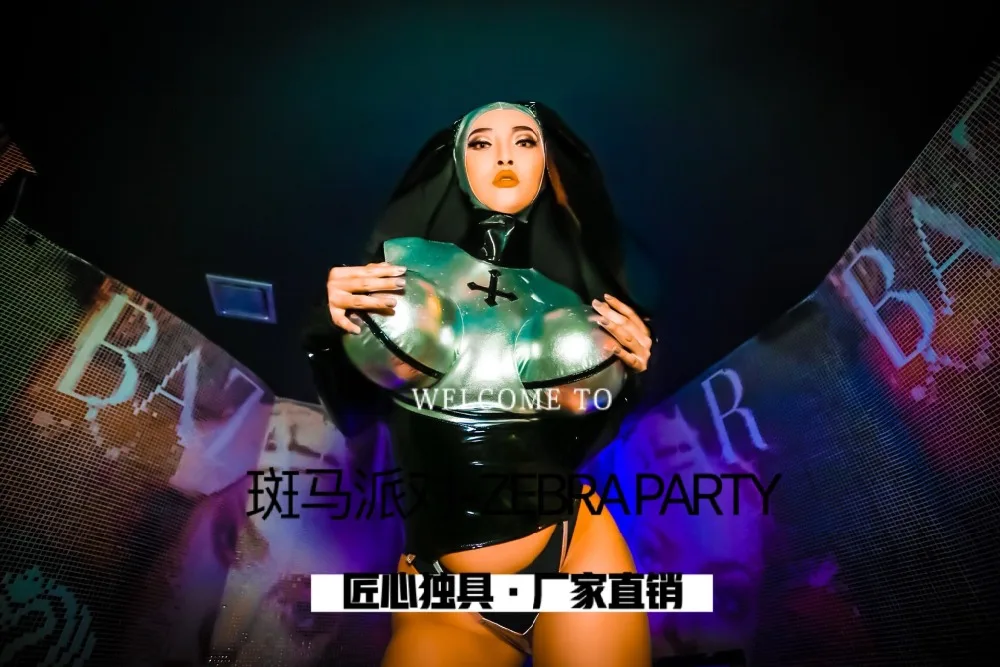 sexy costume (2)