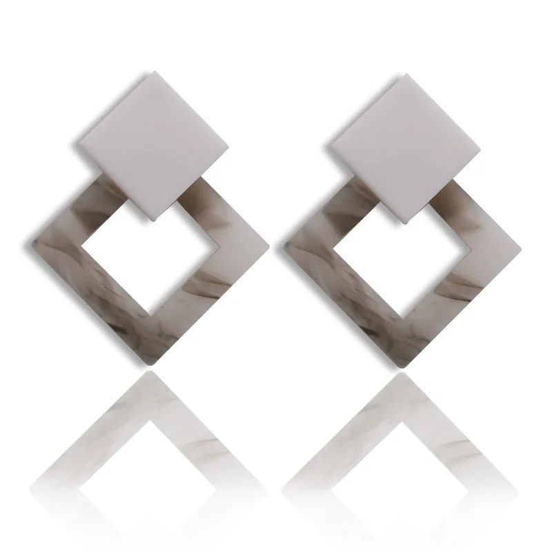 

3 Style Geometry Stud Earrings For Women Khaki Gray Acrylic Round Rhombus Statement Earrings Fashion Jewelry Pendientes Mujer