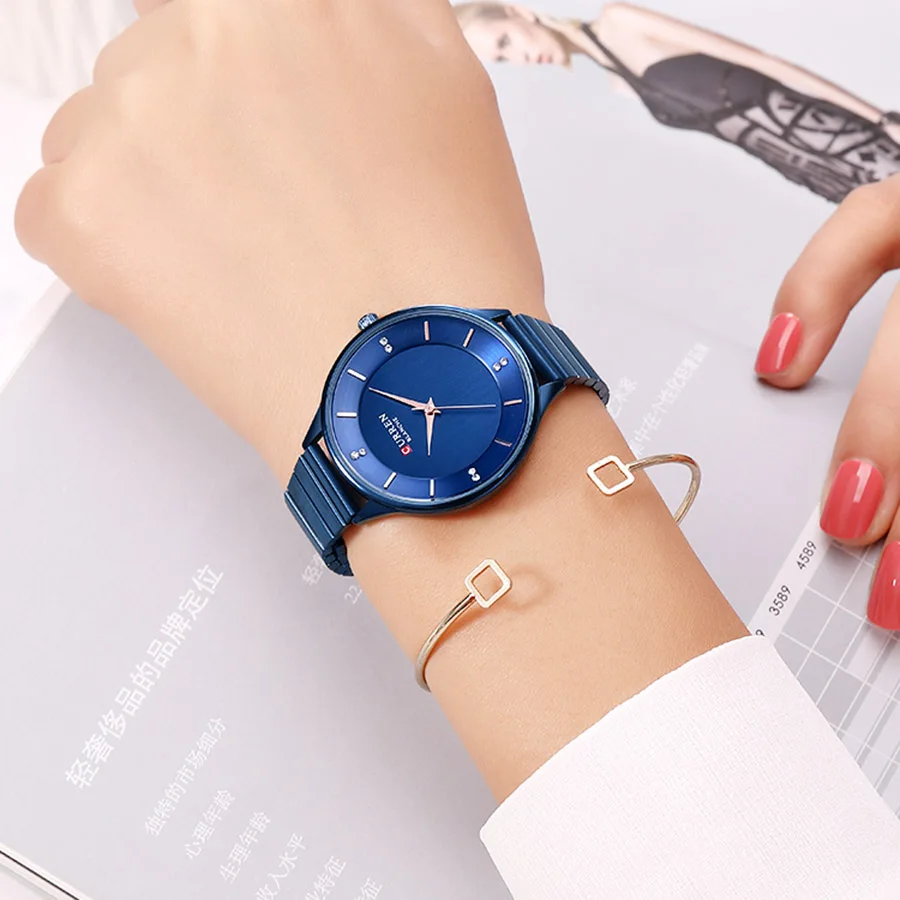 woman watch (18)