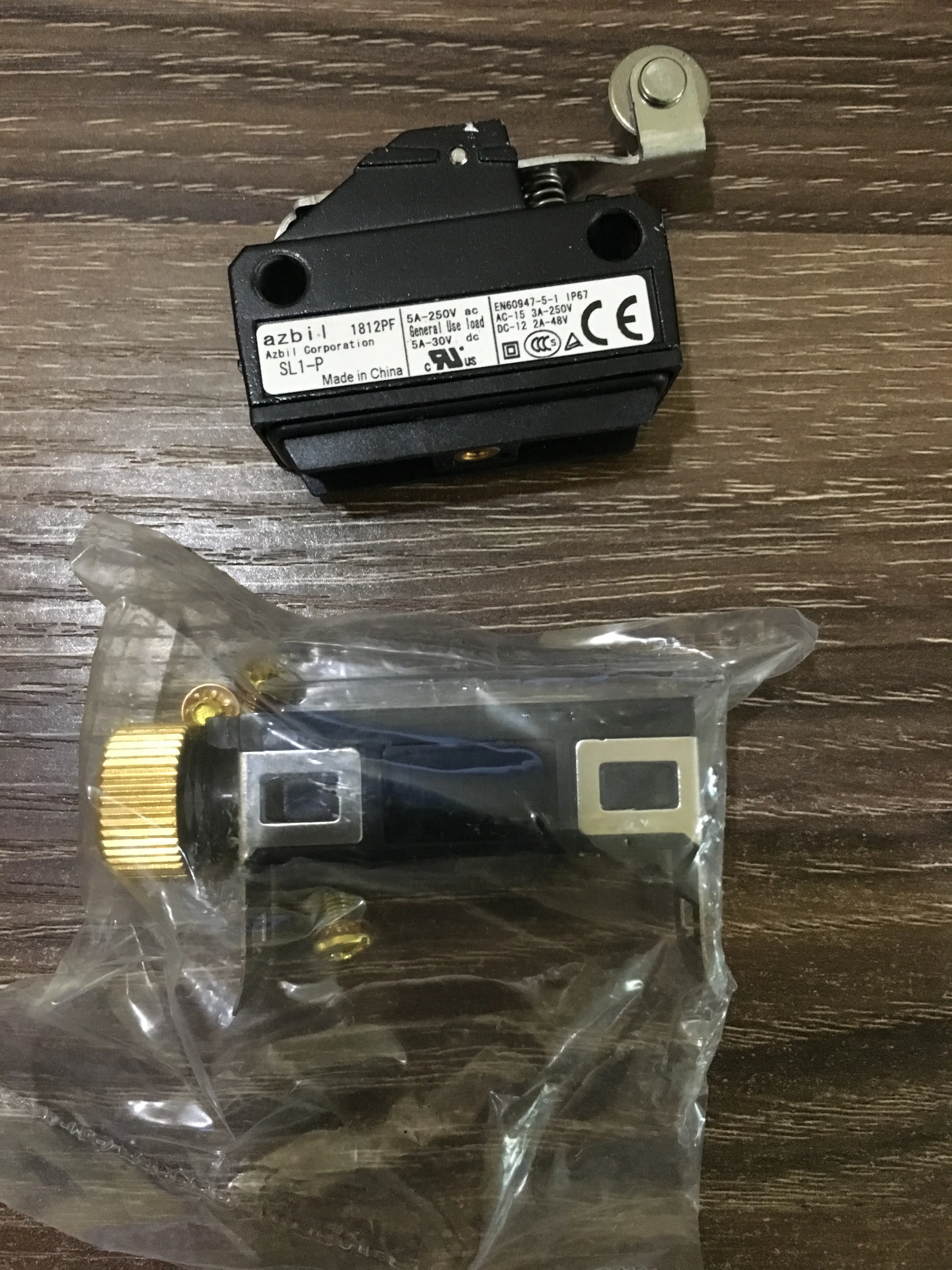 Limit Switch SL1-A for Yamatake/Azbil Micro Switch CNC Travel Switch 