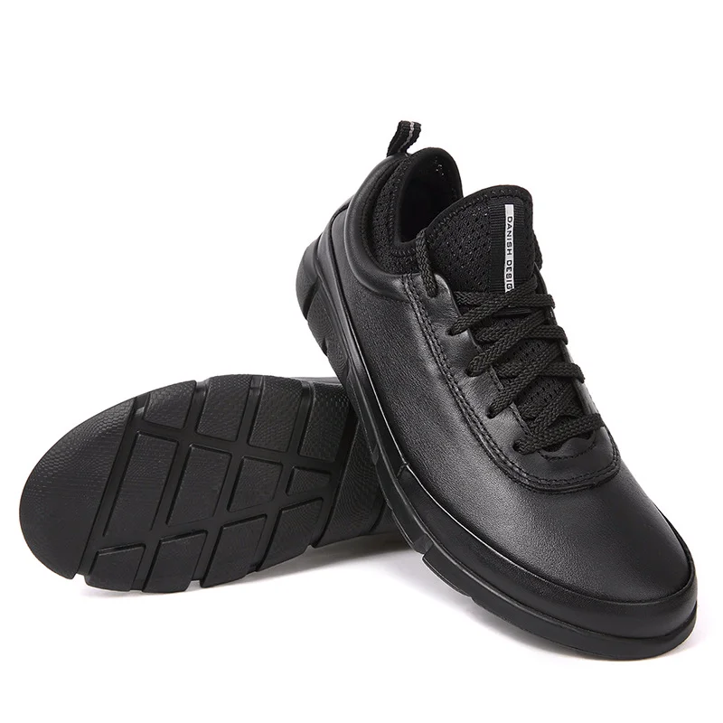 

2018 Korean version leather skin breathable walking shoes summer wear men's shoes outdoor comprehensive training sneakers
