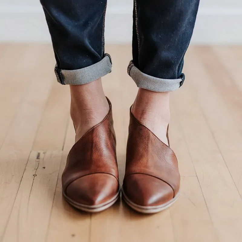 SHUJIN/Новинка; модная женская обувь на плоской подошве; босоножки на низком каблуке с вырезами и острым носком; Лидер продаж года