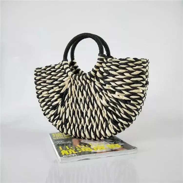 

2018 New Women round bucket semicircle straw bag handmade net color woven basket rattan handbag