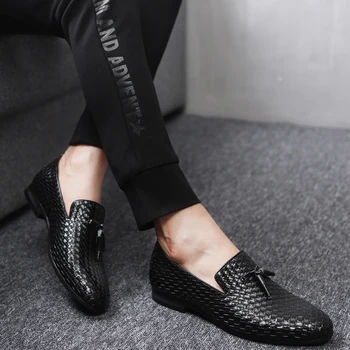 

2020 Men Woven Tassel Leather Shoes Fashion Casual Driving Oxfords Shoes Men Loafers Moccasins Shoes Plus Size 37-48