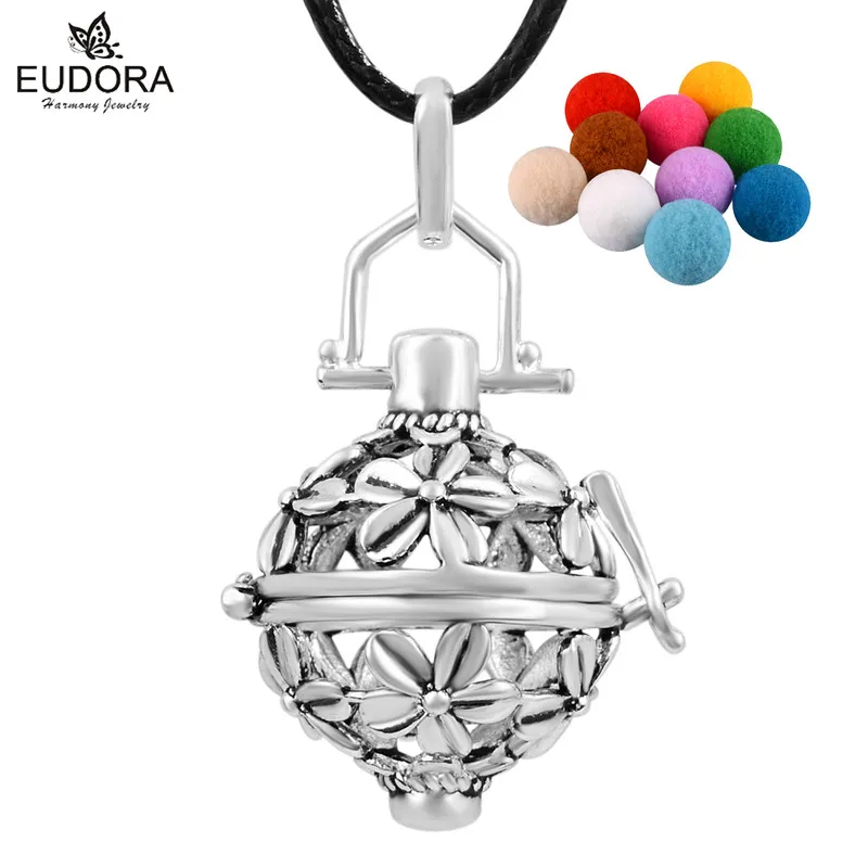 

Aromatherapy Diffuser Perfume Pendant Locket Flower Engraved Cage With 10 PCS Mix Color Pompon Necklace Prayer Box Pendant