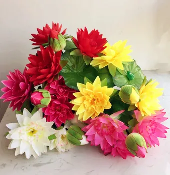 

5pcs Fake Lotus 39cm Artificial Lotus with Green Frog Silk Water Lily 7 Stalks for Wedding Party Home Decorative Flowers