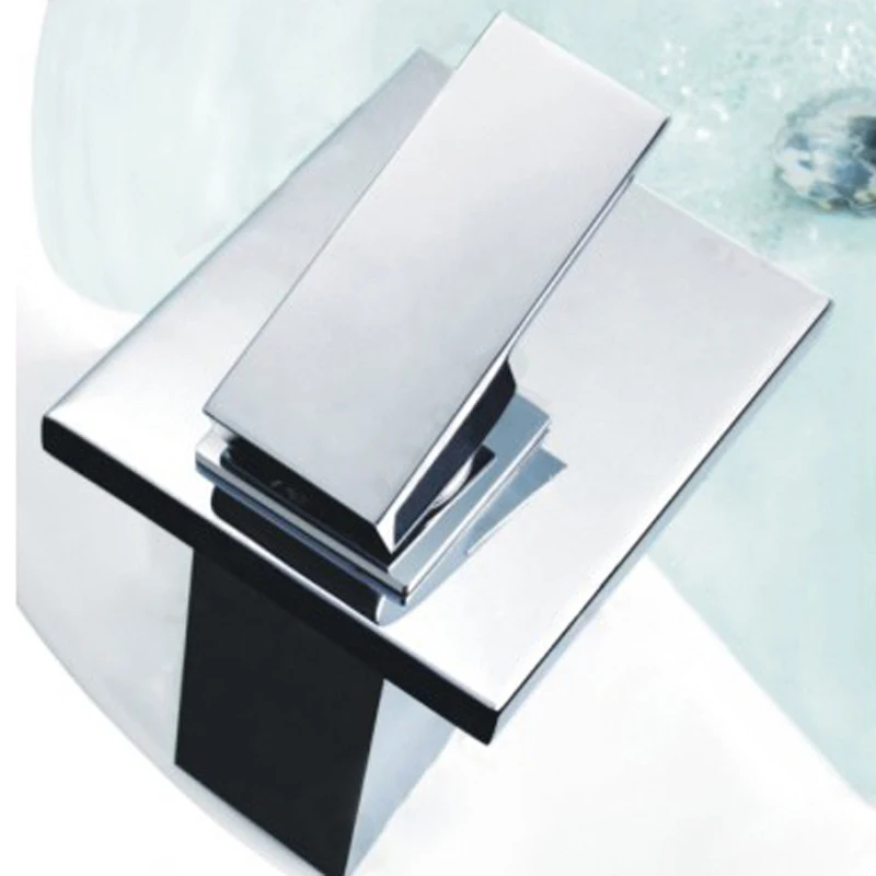 

BAKALA All-Copper Modern style waterfall Spout faucet Hot and Cold Device chrome finish Bathroom Basin Sink Mixer Tap   LT-509