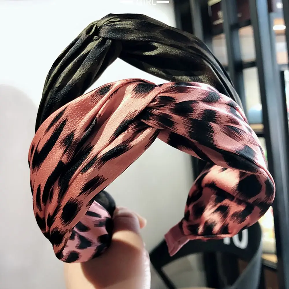 

2019 Women Leopard Print Knotted Hair Band Girls Headbands Hairbands Hair Accessories drop shipping
