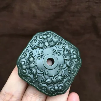 

Hetian yu green face pendant, yu is warm and delicate