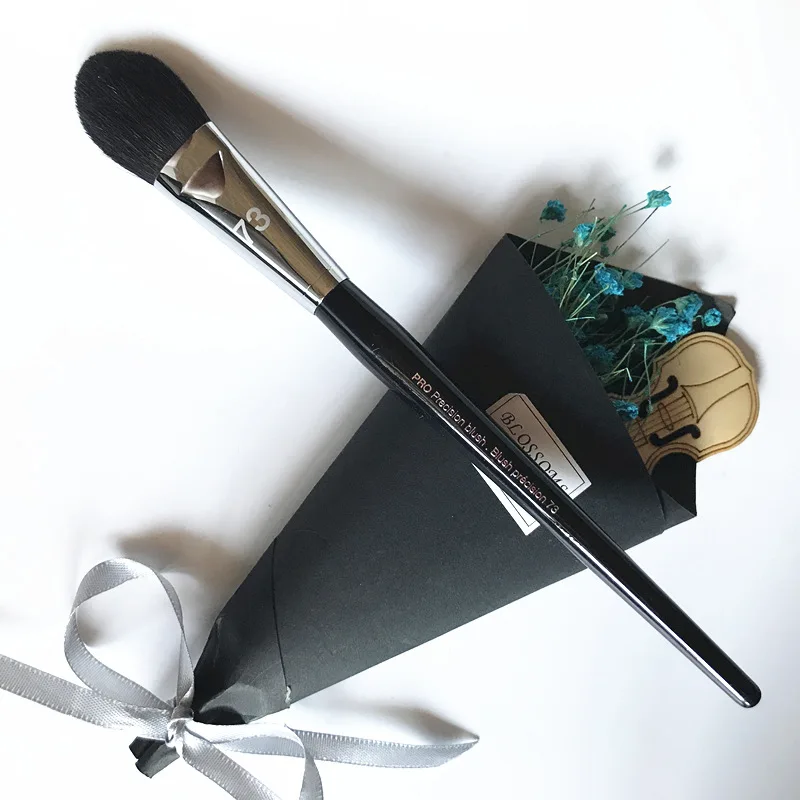 

Professional Concealer Brush #73 Goat Hair Flat Tongue Shape Pro Presicion Blush Brush Cosmetic Makeup Tool