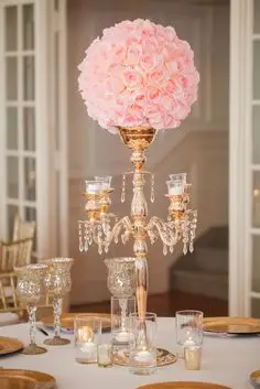 

Romantic tall 4pcs/ lots / candle holder / golden Candelabra/Candle stand/accept payment by paypal for wedding/party decortion