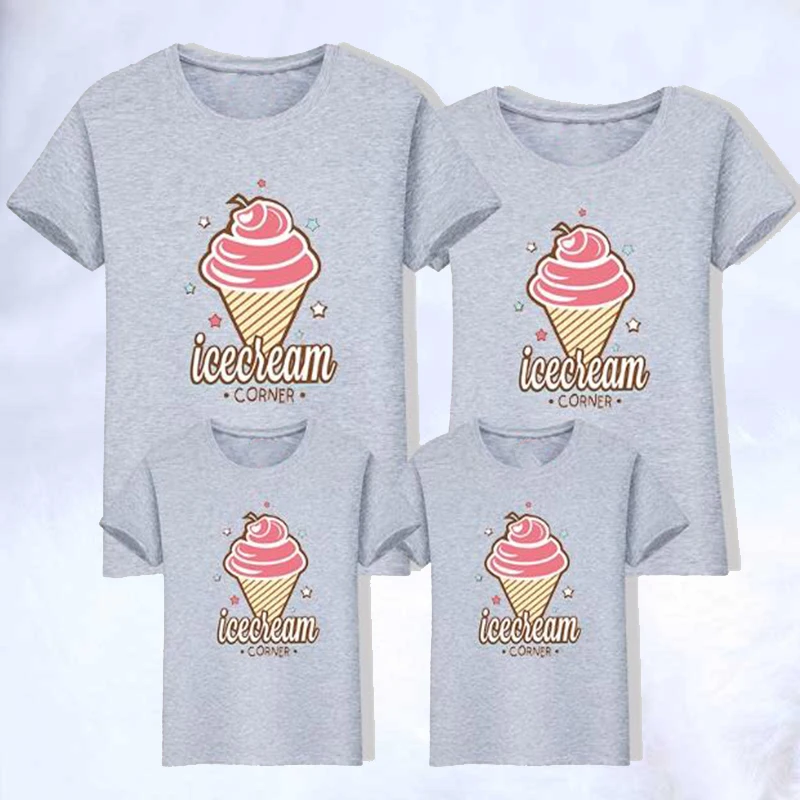 

More Colors Father & Mother & Kids Cartoon Outfits Family Look 2019 Summer Family Matching Outfits New Style Ice Cream T Shirts