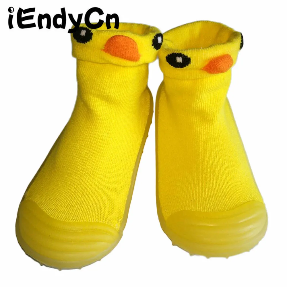 

iEndyCn Yellow Ducks Baby Toddler Shoes with rubber soles Floor Sock Infants Girls Boys Non-Slip Rubber Shose YD381