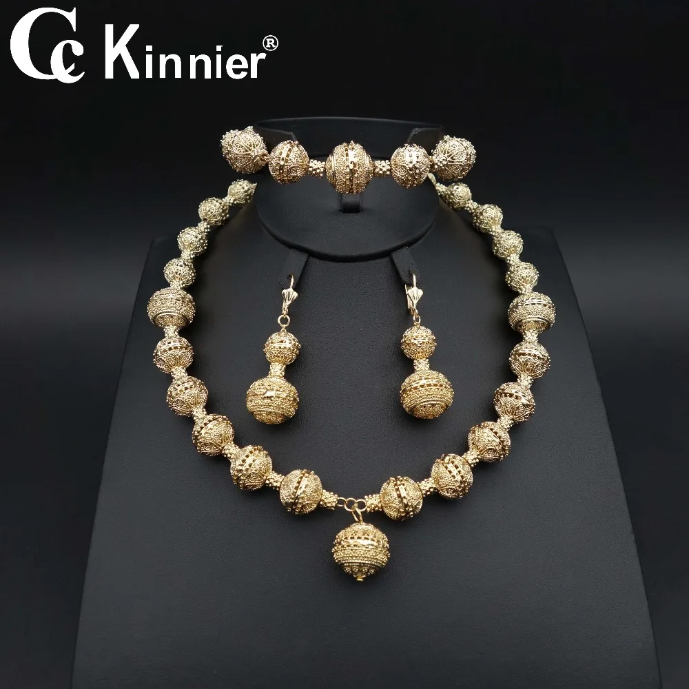 

2018 new Dubai African gold bridesmaid wedding, the bride jewelry sets, Nigerian woman party, party fashion jewelry set