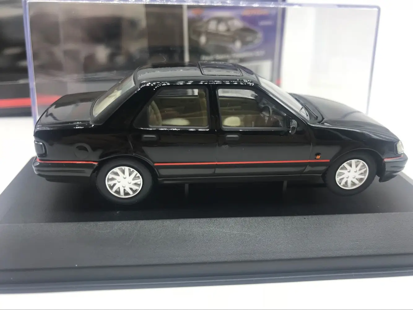 COR GI 1:43 ford sierra GLS бутик сплава игрушки для детей Детские игрушки модель оригинальная коробка