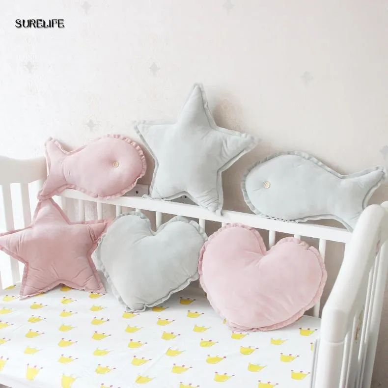 

1pc INS Plush Ball Pillow Cushion Home Decoration Throw Pillow Star Love Fish Shape Cushions Birthday Gift Sweet Princess Pillow