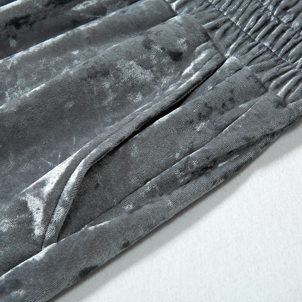 618A8980