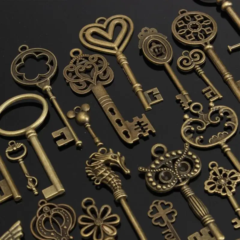 

1 Set of 69 Antique Vintage Old Look Bronze Skeleton Keys Fancy Heart Bow Necklace Pendant 2017 New Hot