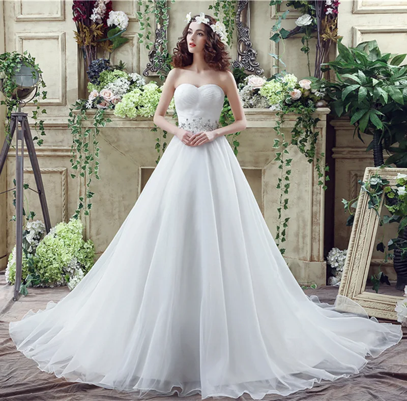 

New Arrival Sweetheart white Wedding dress 2019 Beaded Wedding gowns Plus size Casamento vestido de novia vestido branco