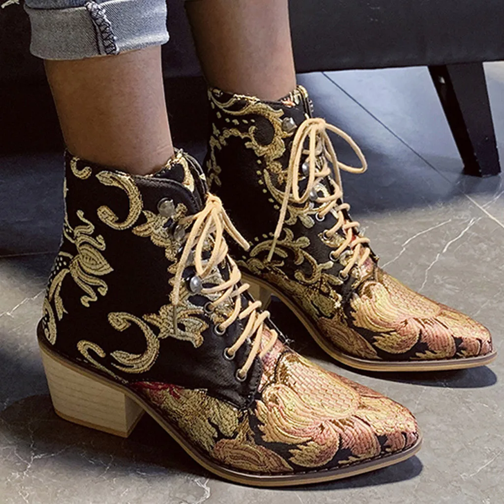 Tanie Stylowe kobiety chelsea boots haftować etniczne zimowe botki zasznurować szpiczasty nosek buty na wysokim obcasie ciepłe kowbojskie Botas Mujer Retro