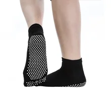 1 пара, женские спортивные носки для йоги на пять пальцев, противоскользящие, из дышащей ткани, хлопковые массажные носки для спортзала, фитнеса, балета, танцев, пилатеса, латинских танцев