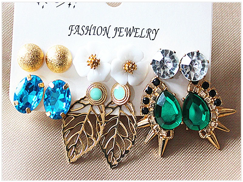 Earrings of set  (2)
