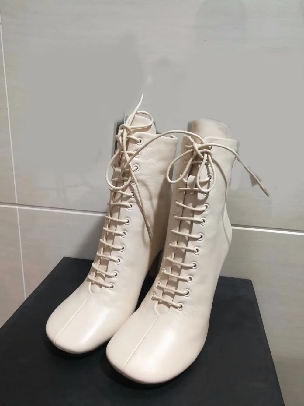 Silla liners/женские ботильоны из натуральной кожи на шнуровке; женские Ботинки martin с квадратным носком и круглым каблуком; botas largas mujer; женская обувь