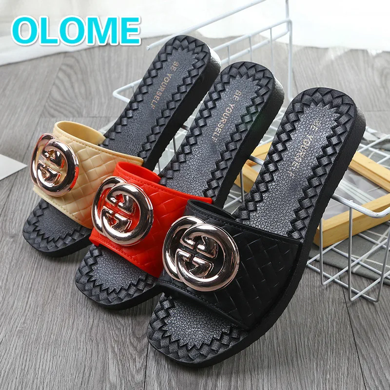 

New Metal Button Sandals for Summer 2019 Women Flat-soled Soft-soled Flat-heeled Beach Slippers
