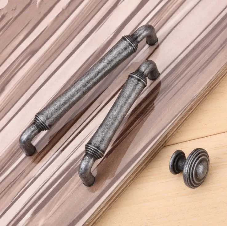 FAST SHIPPING Ancient Style Solid Zinc Alloy Drawer Handle Door Pull Cabinet Handle Antique Brass Matt Silver Ancient European FAST SHIPPING Ancient Style Solid Zinc Alloy Drawer Handle Door Pull Cabinet Handle Antique Brass Matt Silver Ancient European