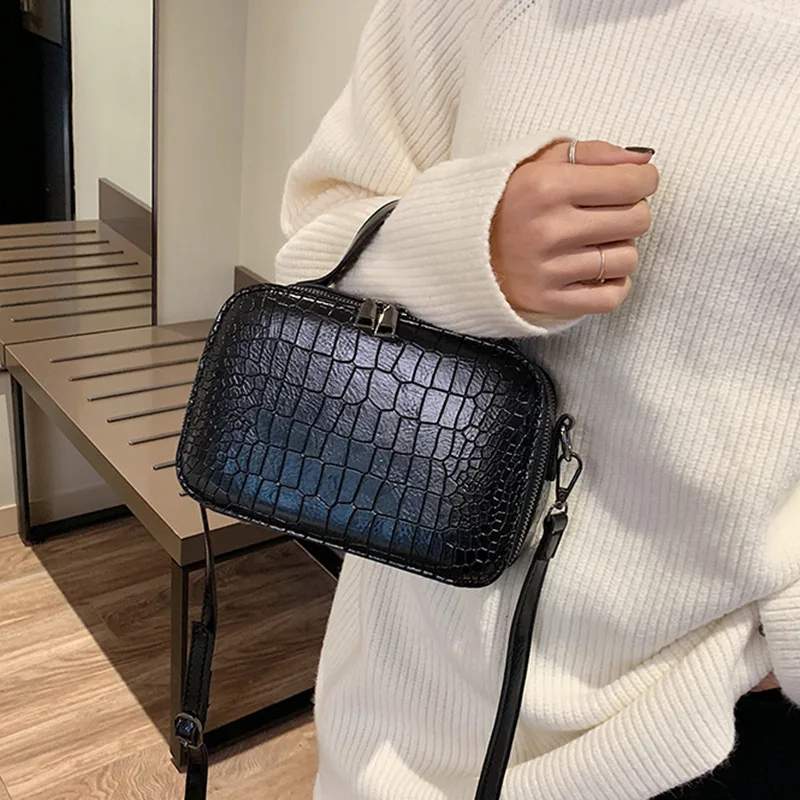 

Newly Women Fashion Crocodile Pattern Leather Messenger Shoulder Bag Solid Color Square Bag Pu Zipper Messenger Bags Female